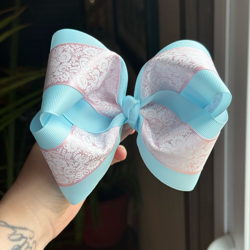 Elegant Blue and Pink Kids Hair Bow
